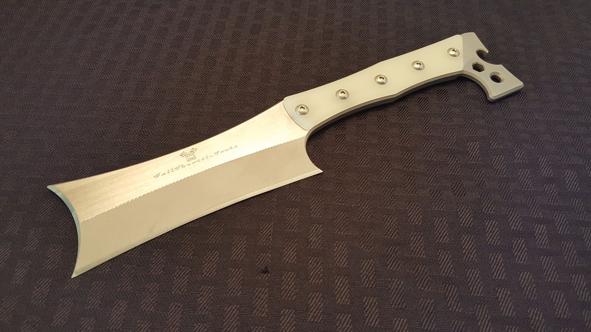 Cleaver Style Blades