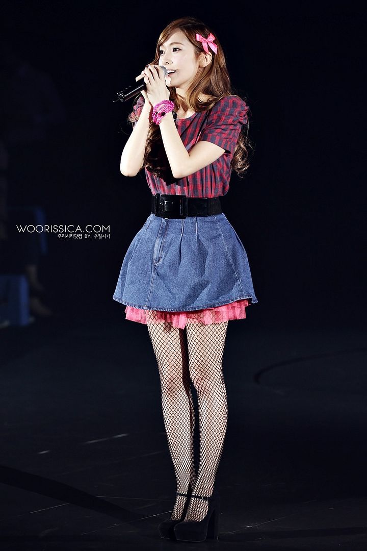 SNSD_제시카.121018 Love your W & 121017 PYL 오토 런웨이 무대