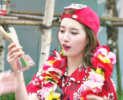 140810 수지 런닝맨 움짤.gif