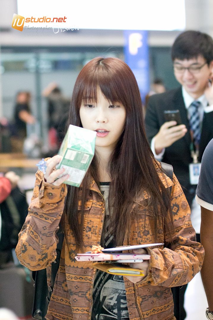 121019 아이유 인천공항 입국 by 미스터신iu