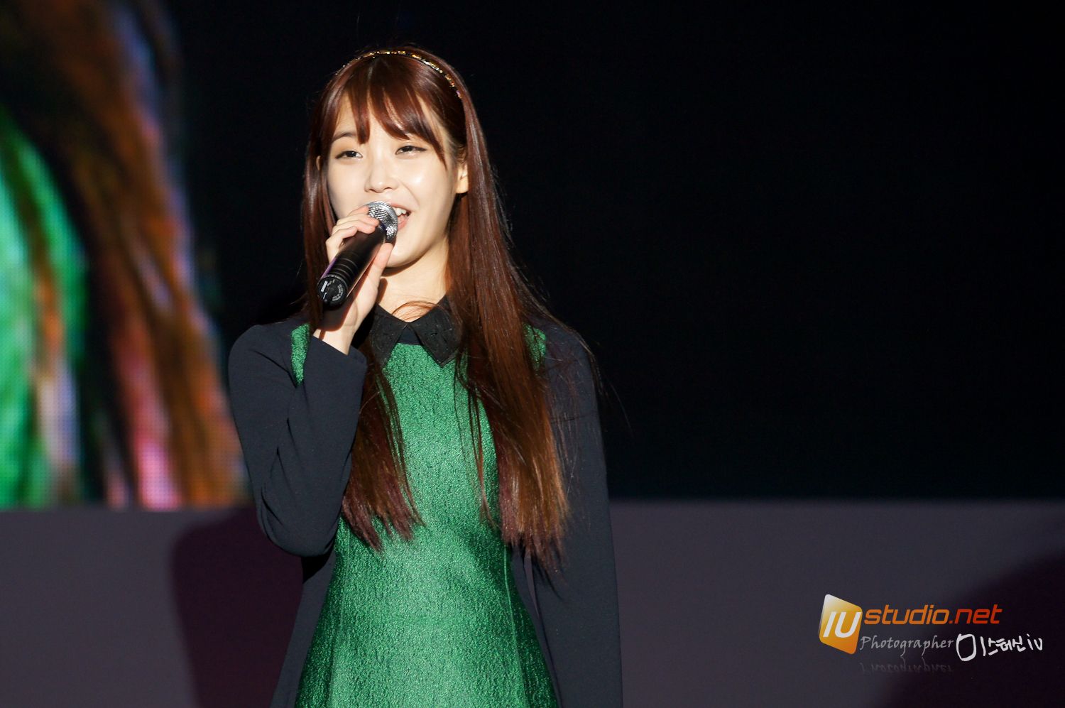 [직찍_151pics] 아이유(IU) - 121020 메리츠 90주년 기념 걷기대회