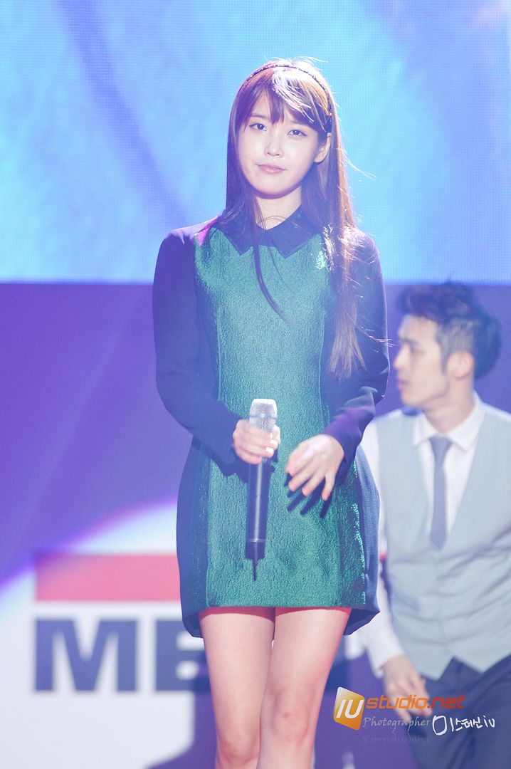 [직찍_151pics] 아이유(IU) - 121020 메리츠 90주년 기념 걷기대회