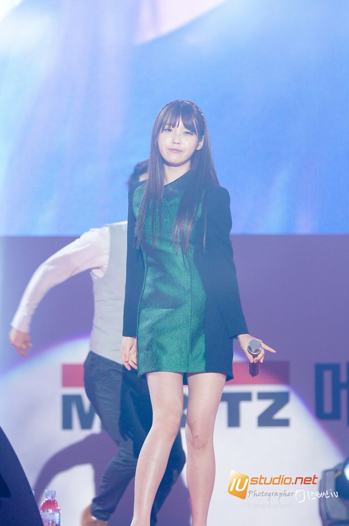 [직찍_151pics] 아이유(IU) - 121020 메리츠 90주년 기념 걷기대회