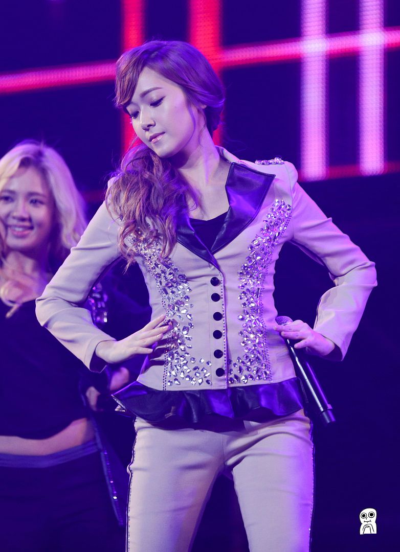 [직찍_58pics] 소녀시대(GIRLS GENERATION) - 121021 GS콘서트