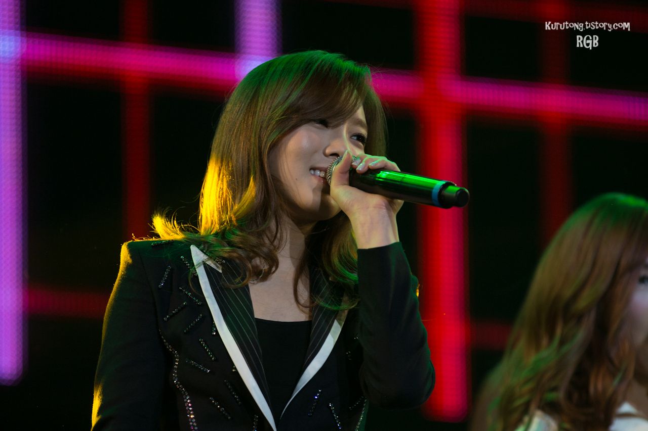 [직찍_58pics] 소녀시대(GIRLS GENERATION) - 121021 GS콘서트