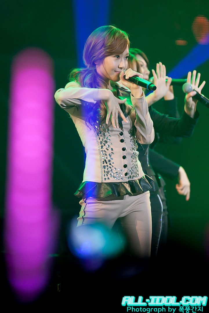 [40pics] 소녀시대(Girls Generation) @ 121021 GS&Concert