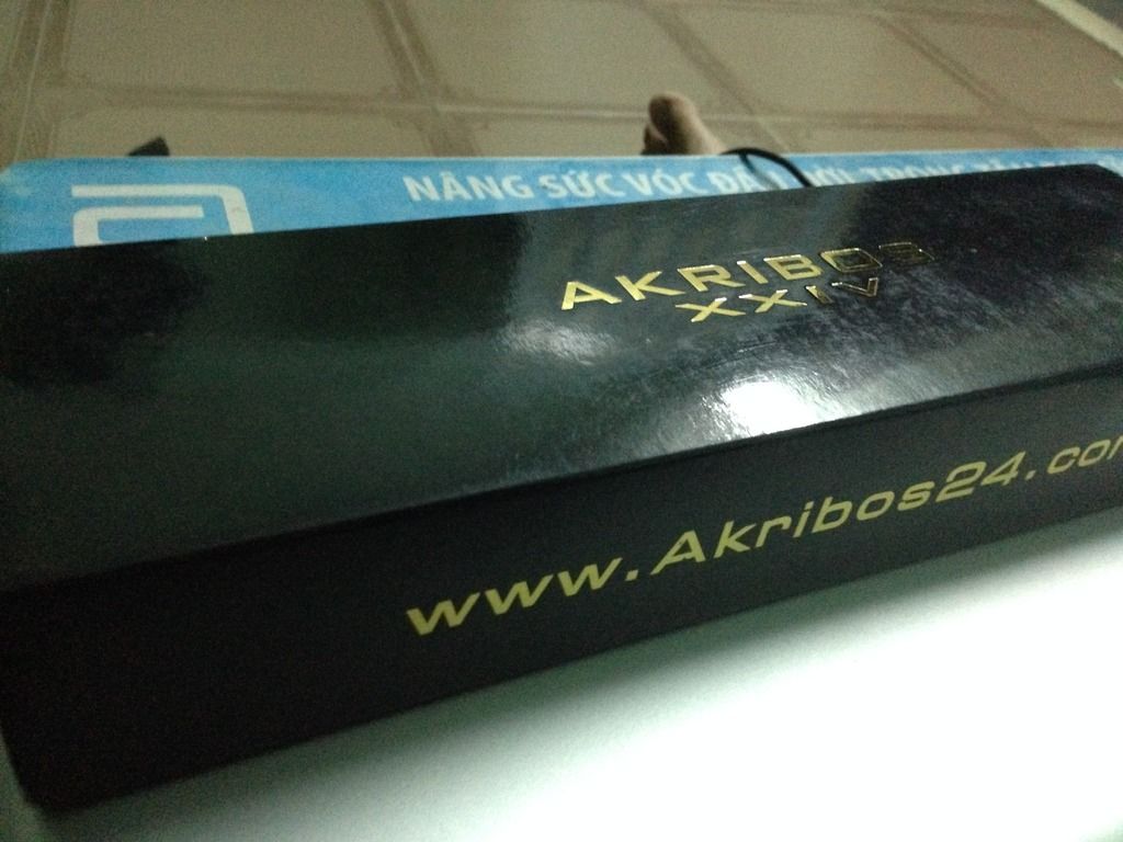 Bán nhanh đồng hồ Akribos XXIV Men's AK736SS mới 99% giá rất tốt