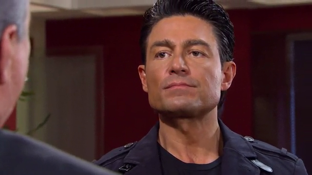 photo vlcsnap-2013-04-28-21h33m50s70.png