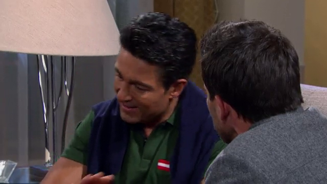  photo vlcsnap-2013-04-28-21h37m30s235.png