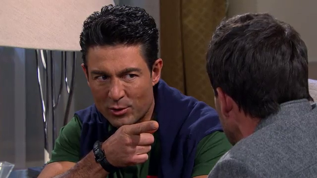  photo vlcsnap-2013-04-28-21h37m45s131.png