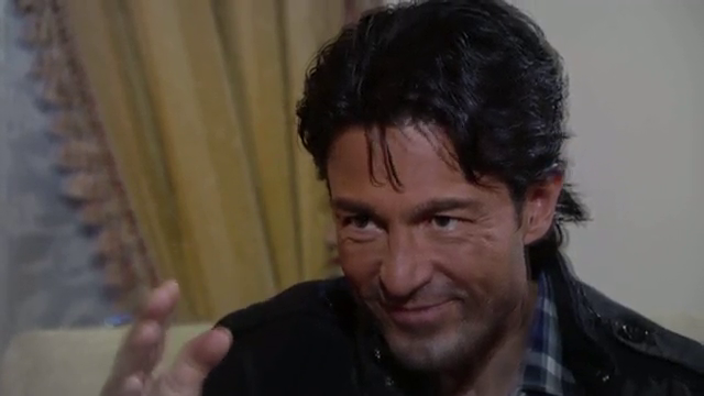  photo vlcsnap-2013-04-28-21h38m02s24.png