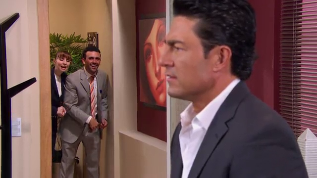  photo vlcsnap-2013-04-28-21h39m16s18.png