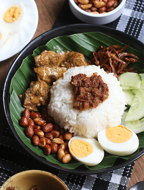 Nasi Lemak with Beef Rendang