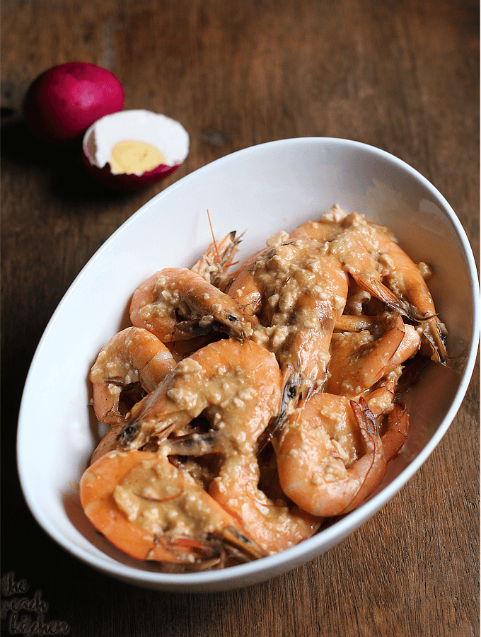 Singapore-Style Salted Egg Shrimps