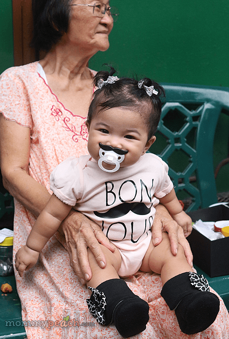 Twinkle's Moustache OOTD