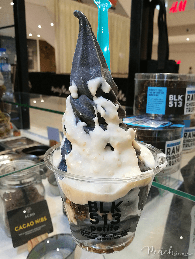 Froyo Love: BLK 513 Activated Charcoal Frozen Yogurt