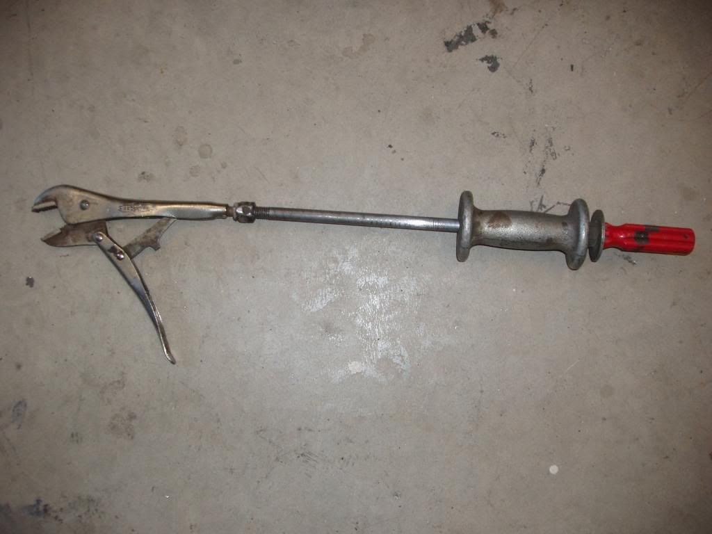 [EType] How to remove front woodruff key from crankshaft? EType