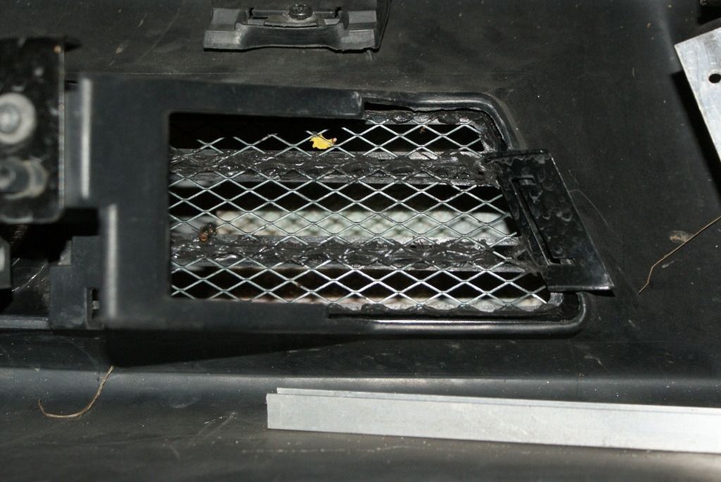 custom front intercooler mesh and fogs SwedeSpeed Volvo Performance