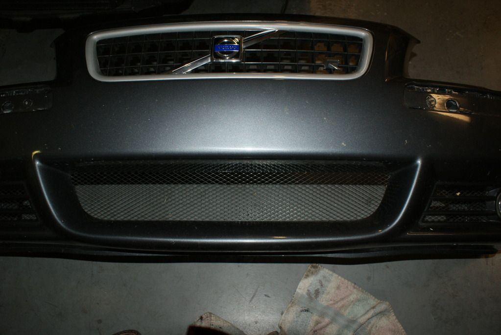 custom front intercooler mesh and fogs SwedeSpeed Volvo Performance
