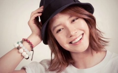 20110925_songjihyo2_zpsbfa3983f.jpg