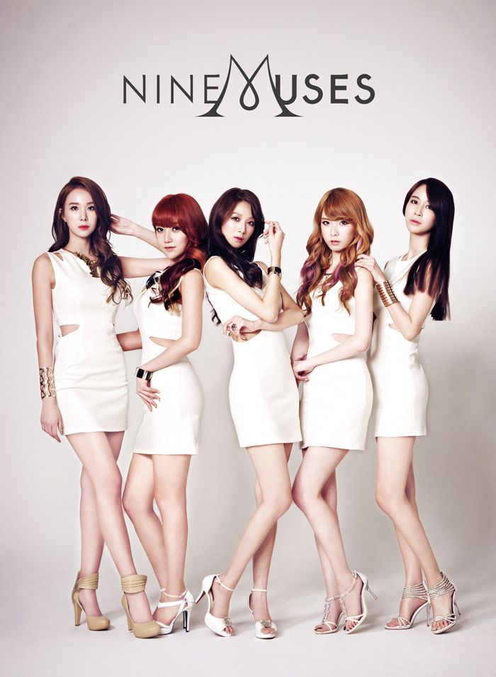 20130118_ninemuses_dolls_whitemuses_zpsb2cdd8b5.jpg