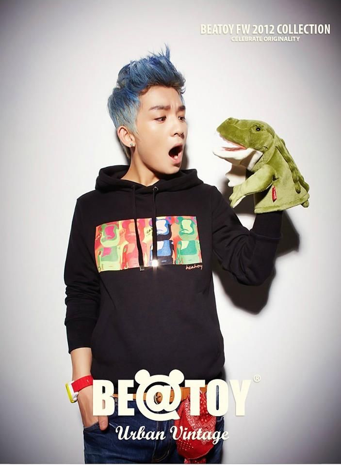 tumblr_mbu3bwqNhR1qhxyw0o1_1280_zps560ef