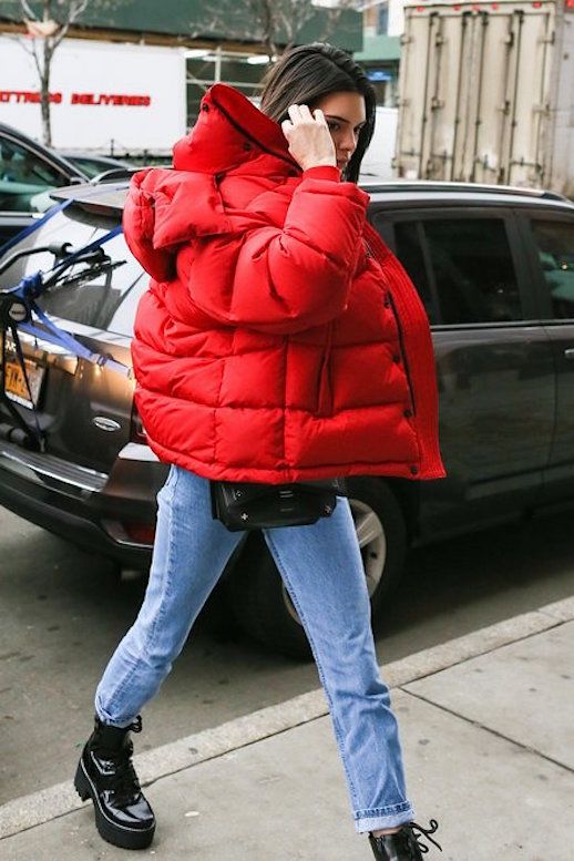 Kendall Jenner Proves A Puffy Jacket 