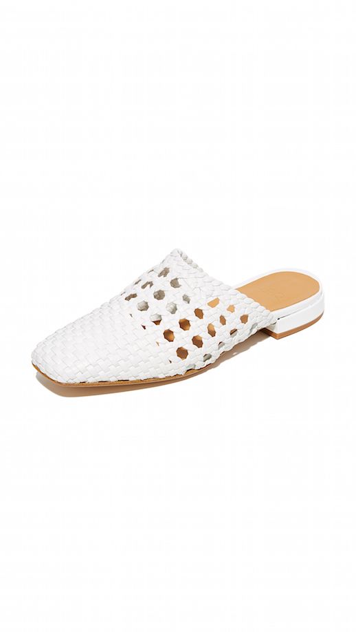 Must-Have: Chic Woven Mules