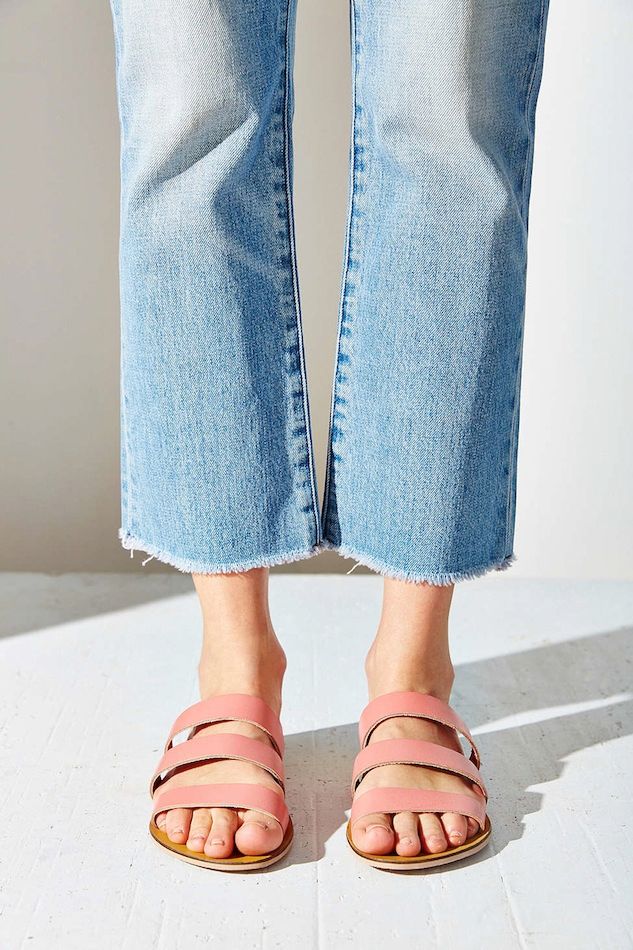 Le Fashion Blog Shoe Crush Pink Sandals Under 25 Frayed Jeans Summer Style Silence + Noise Lucia Strap Sandal photo Le-Fashion-Blog-Shoe-Crush-Pink-Sandals-Under-25-Frayed-Jeans-Summer-Style-Silence-Noise-Lucia-Strap-Sandal.jpg