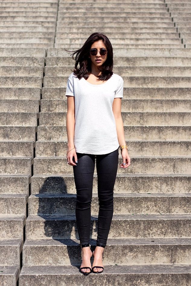 Keep It Simple In A Grey Tee And Skinny Black Pants