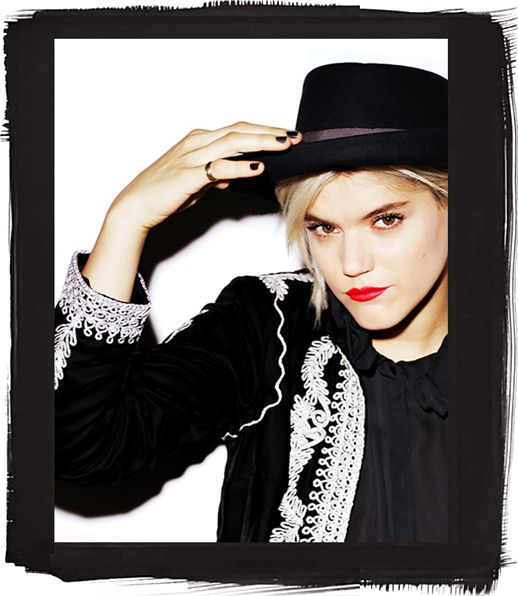 LE FASHION BLOG BEAUTY CRUSH COVERGIRL SOKO BRIGHT RED LIP LIPSTICK BLACK HAT BLACK NAILS MANICURE EMBROIDERED BOLERO STYLE JACKET SHORT BLEACH HAIR FLAMED OUT COLLECTION WHOWHATWEAR BYRDIE 2 photo LEFASHIONBLOGBEAUTYCRUSHCOVERGIRLSOKOREDLIP2.jpg