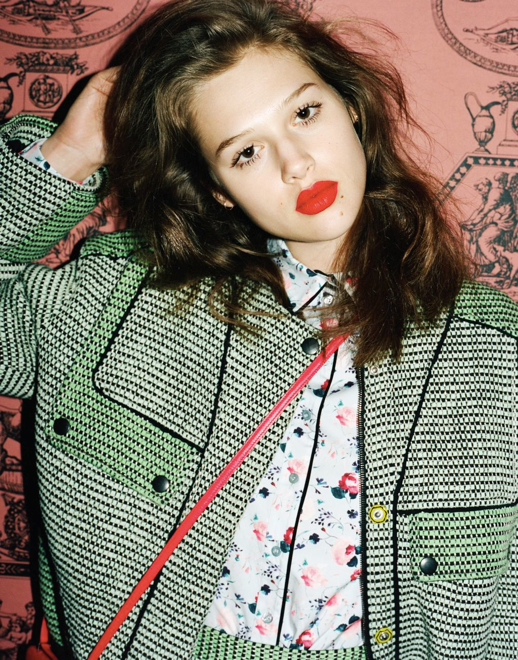 LE FASHION BLOG EDITORIAL GIRL IN PROGRESS Anais Pouliot Sean Thomas Wonderland Magazine Styled by Julia Sarr Jamois GREEN WOVEN TEXTURED PROENZA SCHOULER JACKET SS 13 GREEN REDLIP LIPSTICK RED CROSSBODY BAG FLORAL PRINT BUTTON UP BUTTON DOWN SHIRT 1