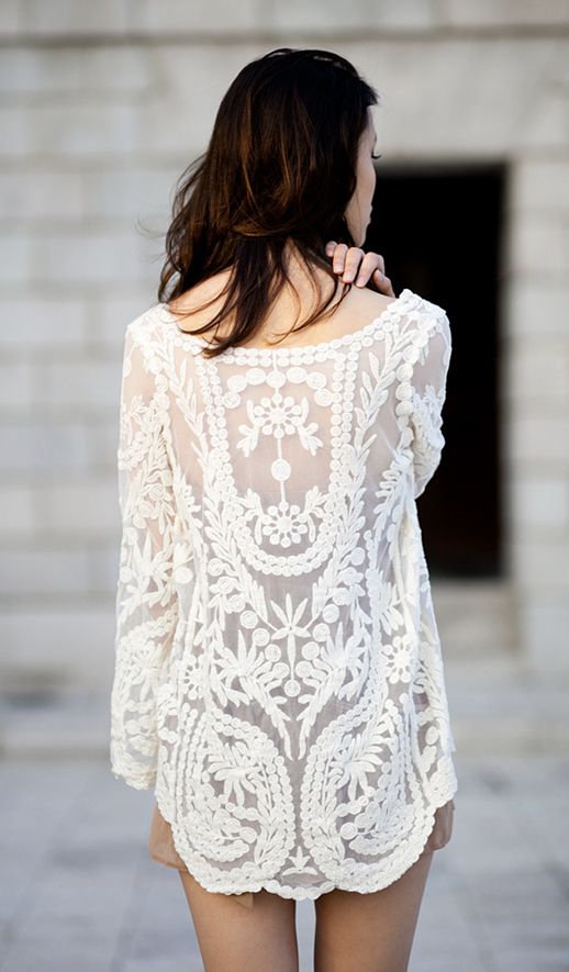 LE FASHION BLOG WHITE EMBROIDERED TOP SUMMER MUST HAVE SUMMER SPRING INSPIRATION THE FASHIONER NUDE ROMPER NUDE TAN SHORTS JUMPSUIT CROCHET LACE SHEER LAYERED LAYERS photo LEFASHIONBLOGEMBROIDEREDTOP.jpg