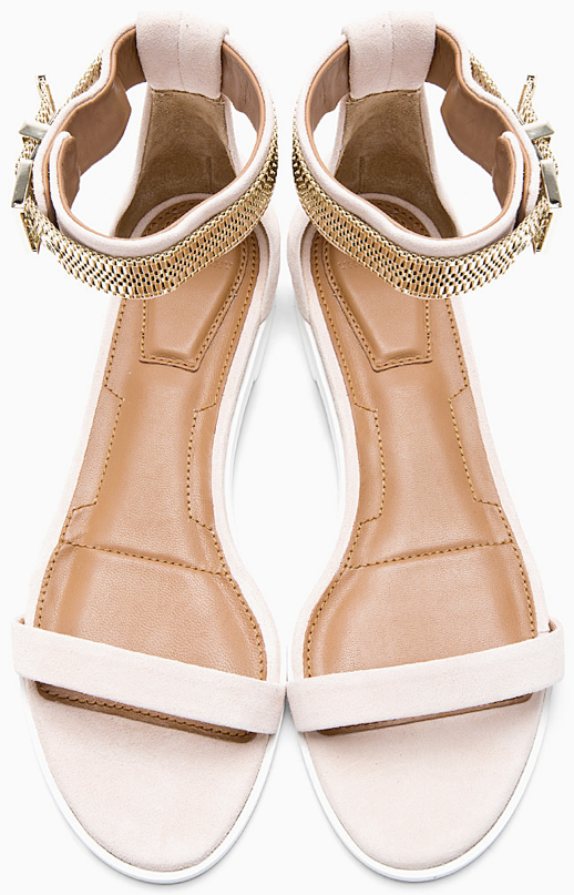LE FASHION BLOG SHOE CRUSH GIVENCHY BLUSH LIGHT PINK SUEDE CHAIN EMBELLISHED FLAT SANDALS GOLD BOX CHAIN ANKLE STRAPS NEUTRAL SANDALS 2 photo LEFASHIONBLOGSHOECRUSHGIVENCHYBLUSHLIGHTPINKSUEDECHAINEMBELLISHEDFLATSANDALSGOLDBOXCHAINANKLESTRAPSNEUTRALSANDALS2.png