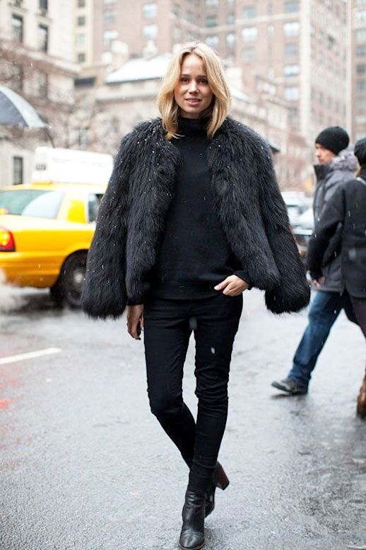 Street Style: Steal Elin Kling's All-Black Look