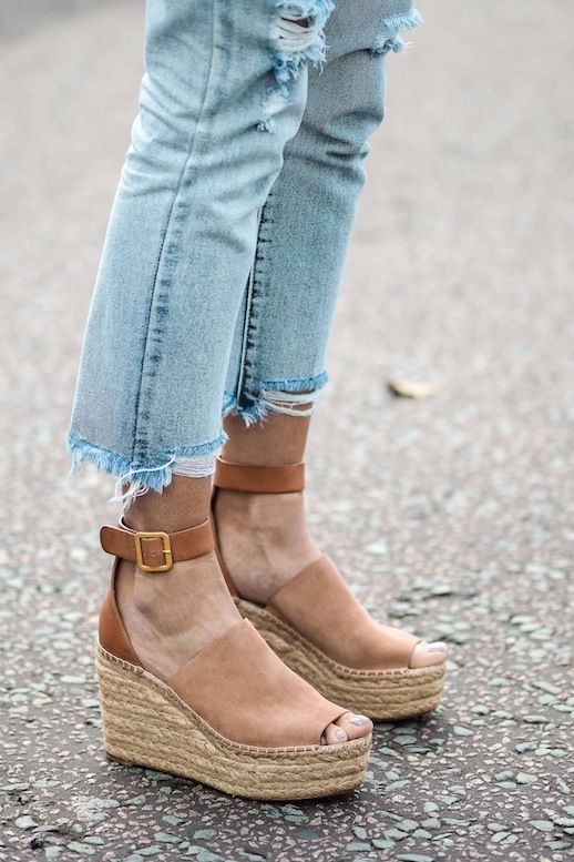 Le Fashion: The Coolest Wedges Of The Season
