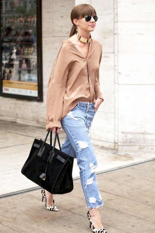 Street Style How To Elevate Distressed Boyfriend Jeans Le Fashion Bloglovin
