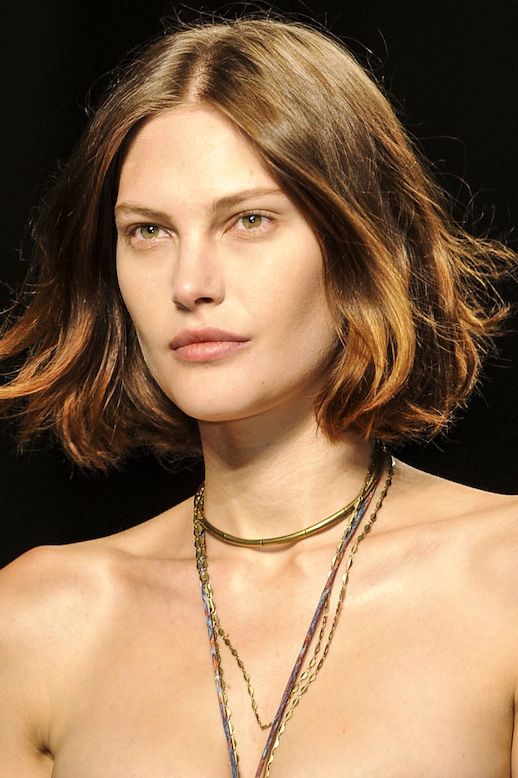 SUMMER INSPIRATION: WAVY BOB + LAYERED NECKLACE