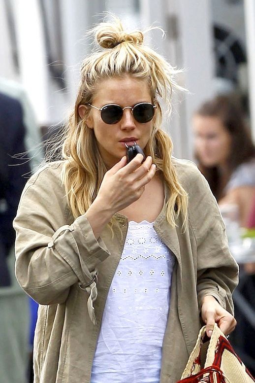 10 Le Fashion Blog 19 Ways To Wear A Half Up Top Knot Bun Blonde Hair Sienna Miller Via Pop Sugar photo 10-Le-Fashion-Blog-19-Ways-To-Wear-A-Half-Up-Top-Knot-Bun-Blonde-Hair-Sienna-Miller-Via-Pop-Sugar.jpg