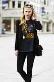 13 Ways To Style A Vintage Tee