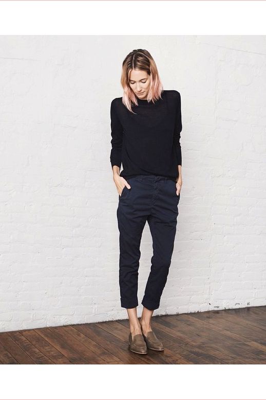 Caroline Ventura | Black + Navy