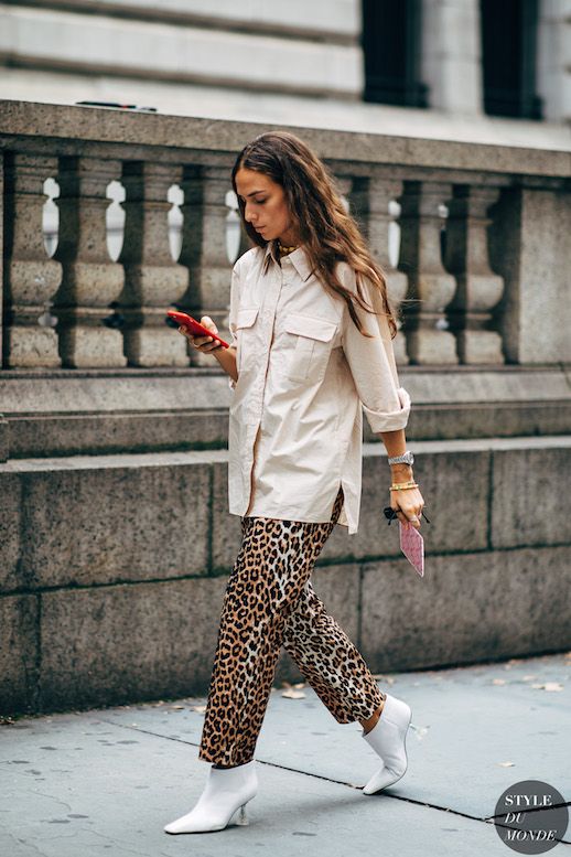 Le Fashion Blog Shop 12 Pairs Of Leopard Trousers Via Style Du Monde 