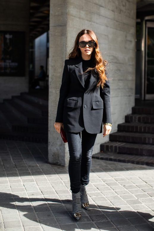 Le Fashion Blog All Black LFW Oversized Sunglasses Black Sweater Black Blazer Black Jeans Black Houndstooth Heeled Boots Via Sandra Semburg 