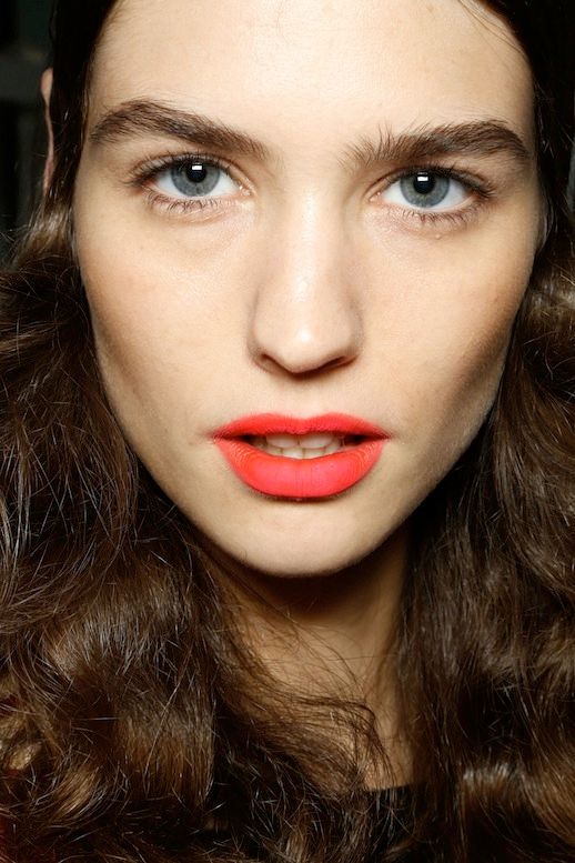 Le Fashion: Beauty Inspiration: Bright Orange-Red Matte Lips
