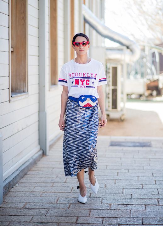 Le Fashion Blog Shop The Best Graphic T Shirts For Summer Via Style Caster 