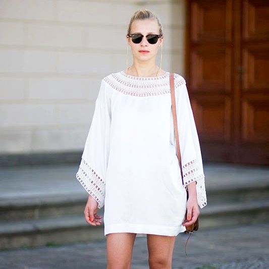 Recreate This Street Style Star's Easy White Dress Outfit Idea