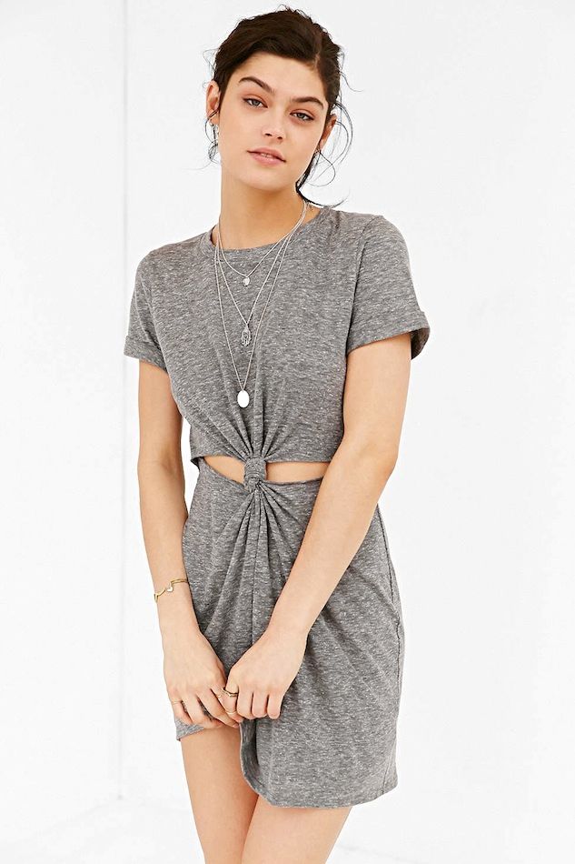 Le Fashion: Under $50: This Knot Front T-Shirt Dress Is A Must-Have For ...