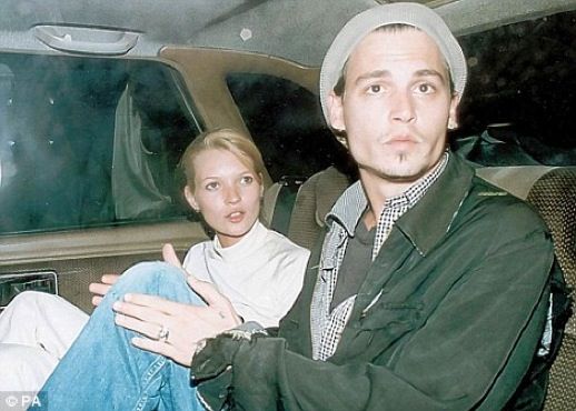 LE FASHION BLOG JOHNNY DEPP KATE MOSS JOHNNY AND KATE INSPIRATION CAB WHITE 90S MINIMAL LOOK TURTLE NECK 10