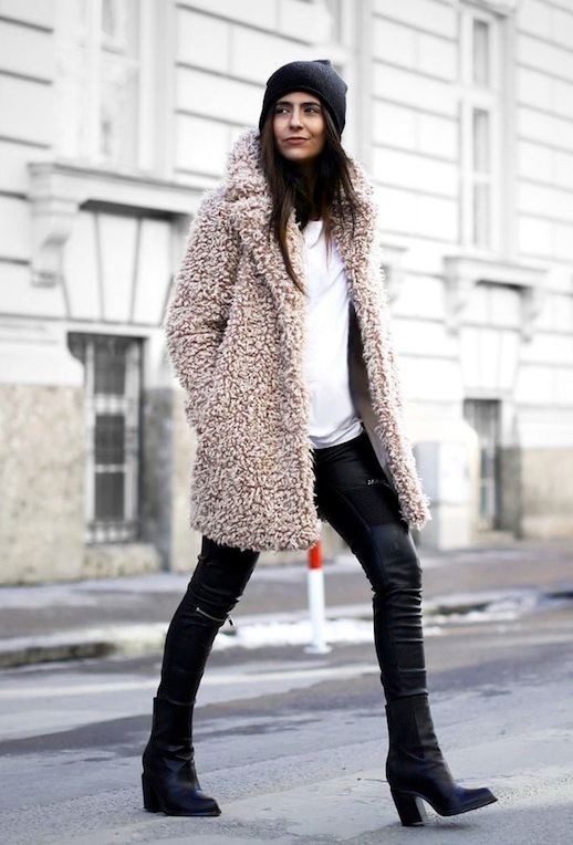 A Downtown Cool Way To Wear A Teddy Coat | Le Fashion | Bloglovin’