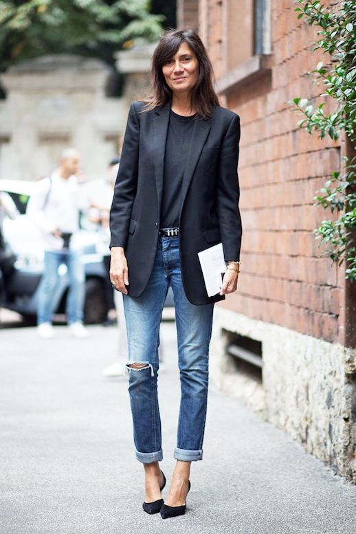 Le Fashion Blog Mfw Street Style French Editor Emmanuelle Alt Black Blazer Tee Studded Belt Boyfriend Jeans Pumps Via Harpers Bazaar